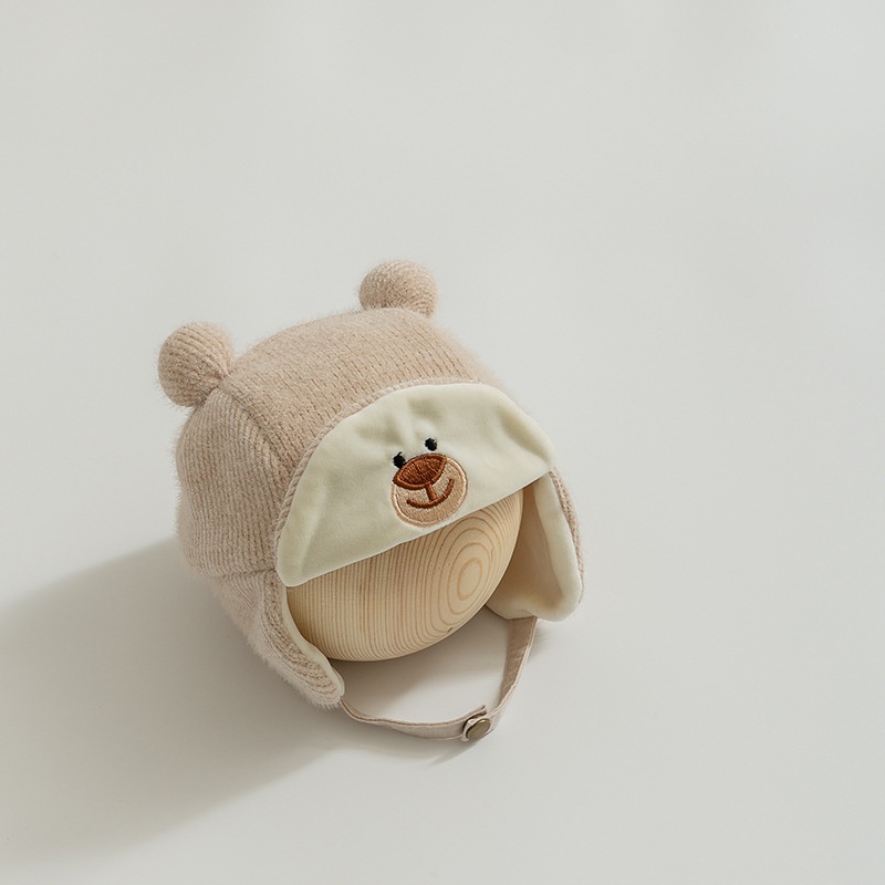Mũ Tai Bèo Dày Dặn Thêu Họa Tiết Gấu Hoạt Hình Dễ Thương Giữ Ấm Mùa Thu Đông Cho Bé