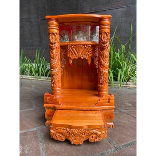 Bàn thờ thần tài gỗ Xoan,có hộp đèn, có cột