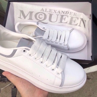 [SALE SỐC] Giày Thể Thao MCQueen Trắng viền đen phản quang