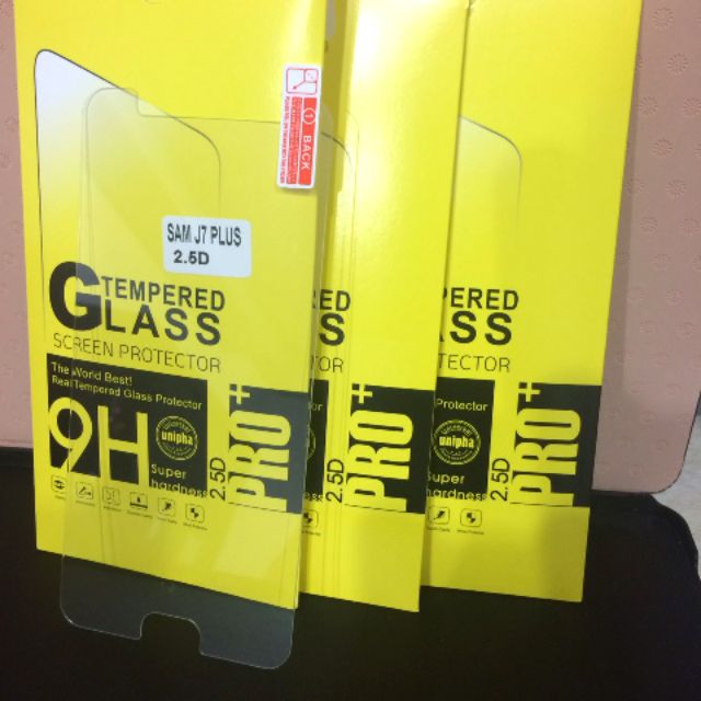 Tấm dán kính cường lực SamSung Galaxy J7 Plus hiệu Glass Pro
