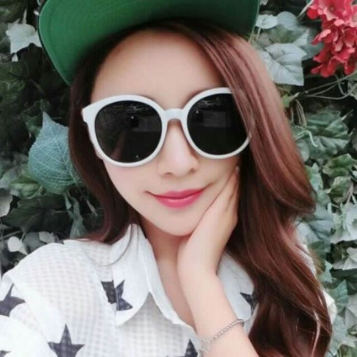 KÍNH V TRÒN TRẮNG CỰC HOT