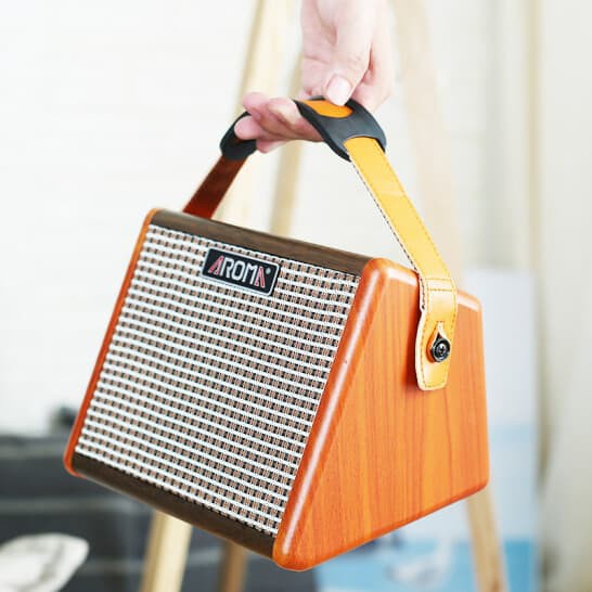 Loa Amply Guitar Aroma AG-15A - Bản Quốc Tế