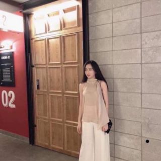 Set áo yếm hồng quần trắng