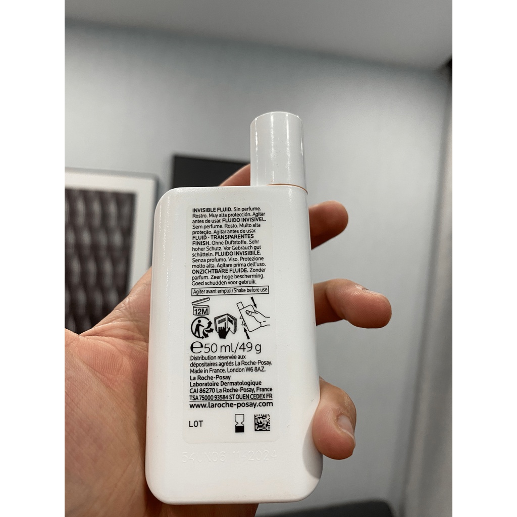 Kem chống nắng La Roche-Posay Anthelios Fluide Invisible Uvmune 400 SPF50+