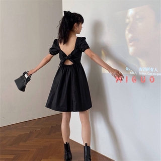 Đầm Nữ Hai Dây Cổ Vuông Nhấn Eo Phong Cách Retro