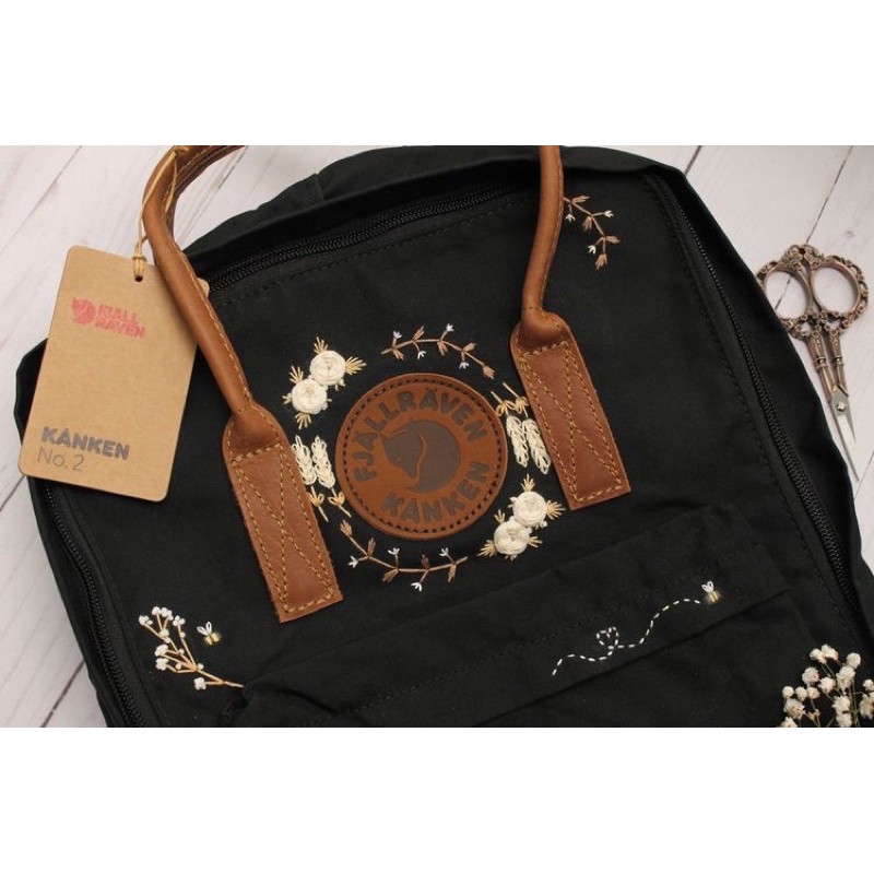 Balo Kanken Unisex Size Classic Đi Học Phiên Bản No.2 Quai Da Thêu Hoa