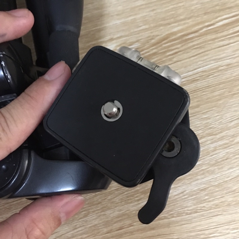 Plate Velbon PHD-41Q và QHD-S5D - đế thao tác nhanh Velbon zin và for