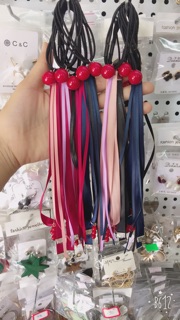 Cột tóc tiểu thư 