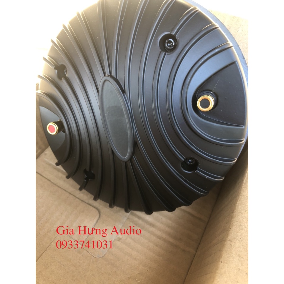 Loa trebe 750 RCF, đich nhôm tiếng sáng, hàng nhập khẩu, giá 1 cái.