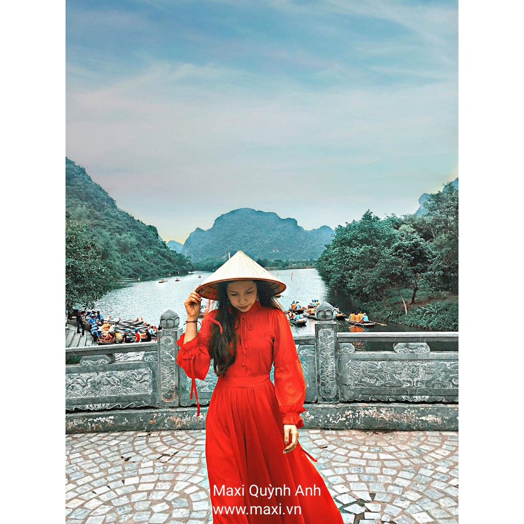 Đầm maxi tay dài cổ trụ sang trọng - kèm hình khách | BigBuy360 - bigbuy360.vn
