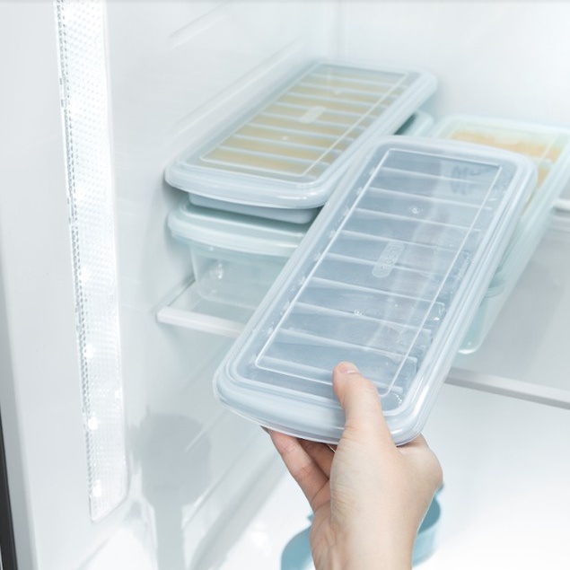 Khay làm đá thanh kari nhật bản 10 viên có nắp đậy