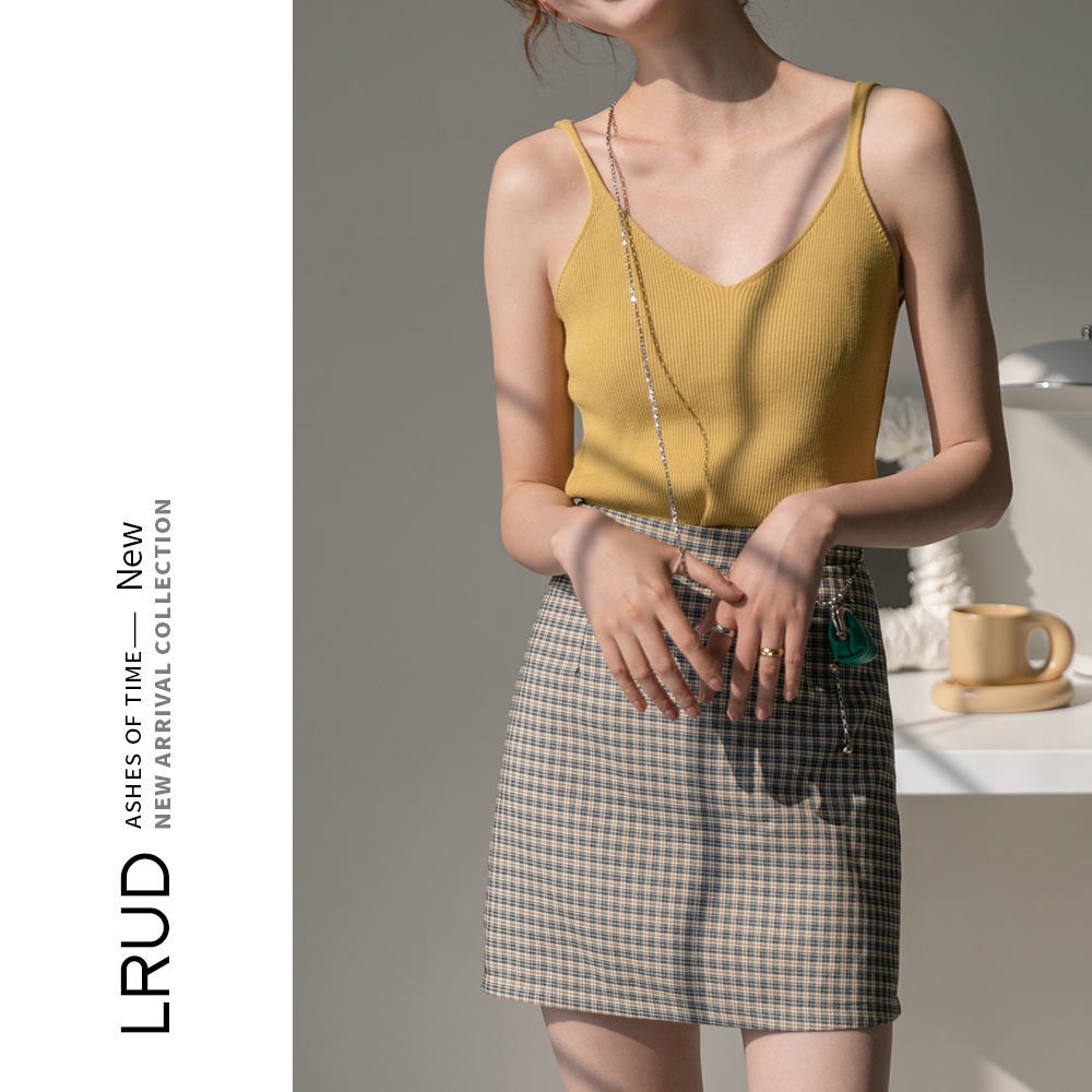 Áo Dệt Kim Hai Dây Cổ Chữ V Màu Đen Thời Trang Cho Nữ