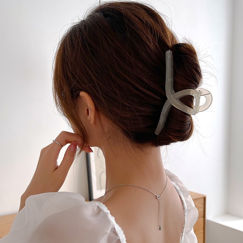 Kẹp Tóc Càng Cua Lưng Cá Mập Bằng Acrylic Cỡ Lớn Dành Cho Bạn Nữ