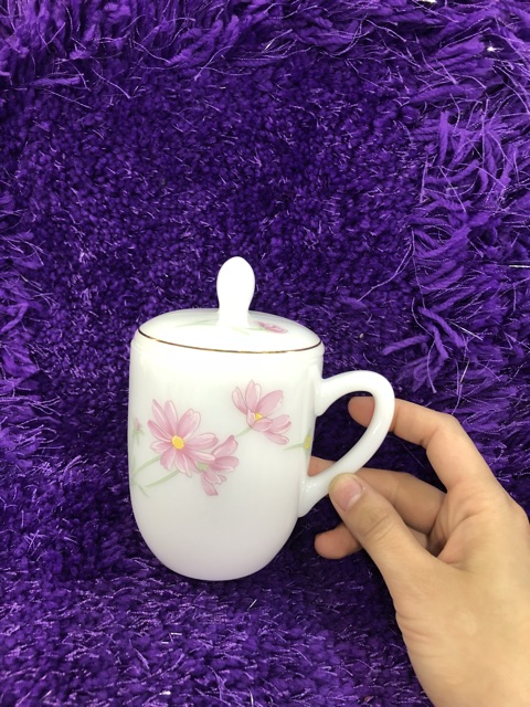 Ca đựng nước có nắp