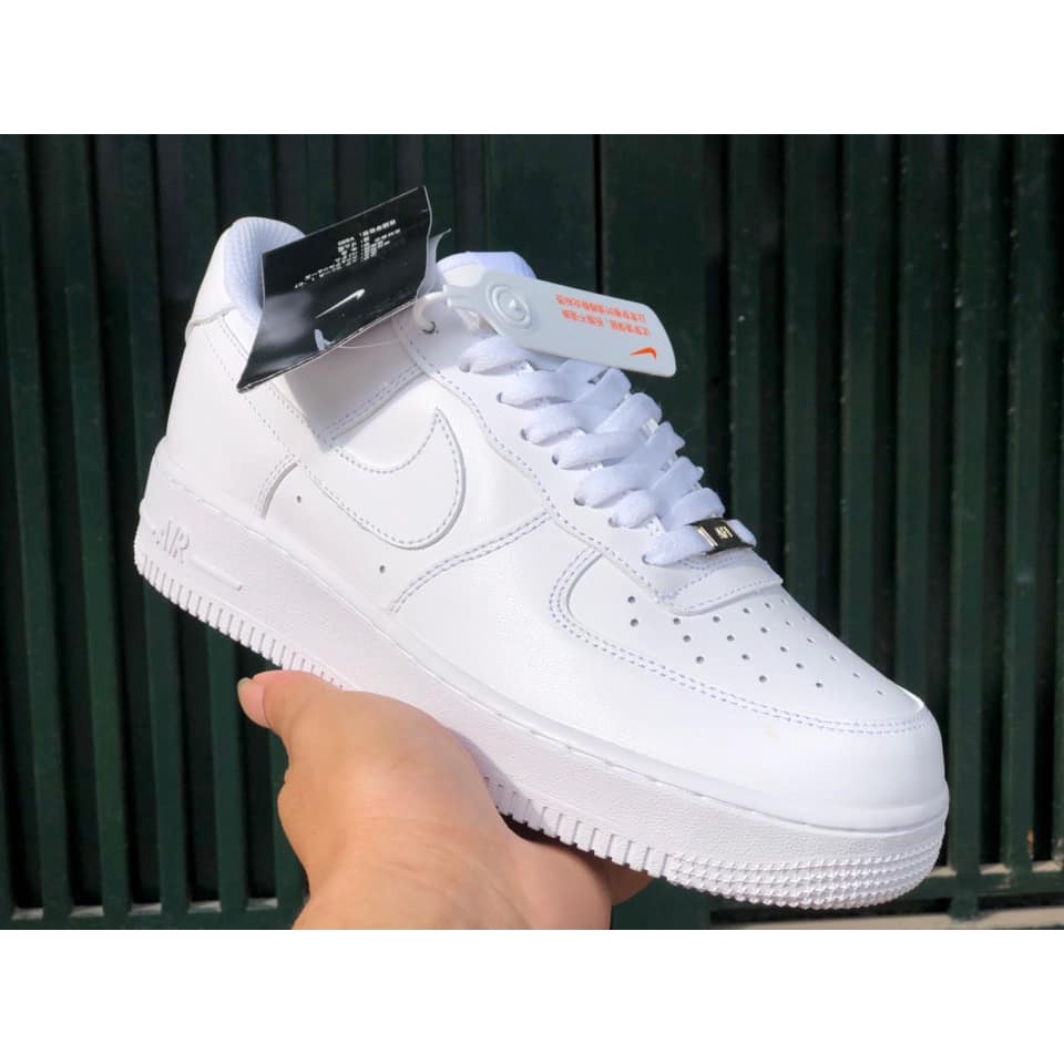 Giày AF1 trắng, Giày Sneaker Air Force 1 full white dễ phối đồ cho cả nam và nữ cực hot 2022 Full Box + Bill | BigBuy360 - bigbuy360.vn