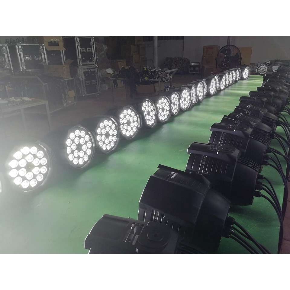 ĐÈN DTE PAR LED 18x10W 4in1 RGBW