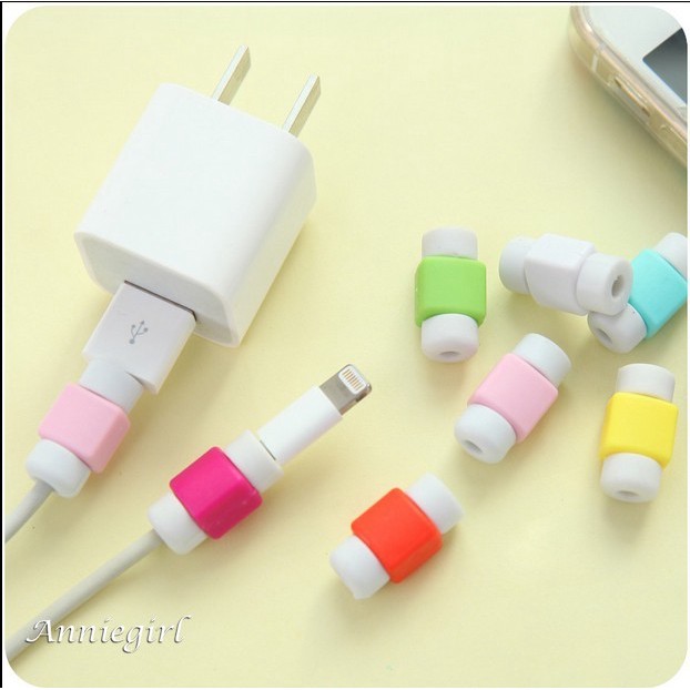 Sale 70% Bộ 4 miếng vỏ bọc bảo vệ dây dữ liệu cho USB iphone, giá gốc 20,000đ-95B180-5