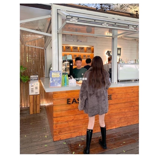 Giày Boost Da Đùi Đế Bệt Khoá Vàng