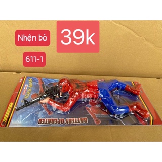 Đồ chơi siêu nhân nhện bò chạy pin có đèn, âm thanh
