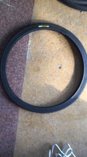 Lốp vỏ xe đạp 22X1.3/8 .