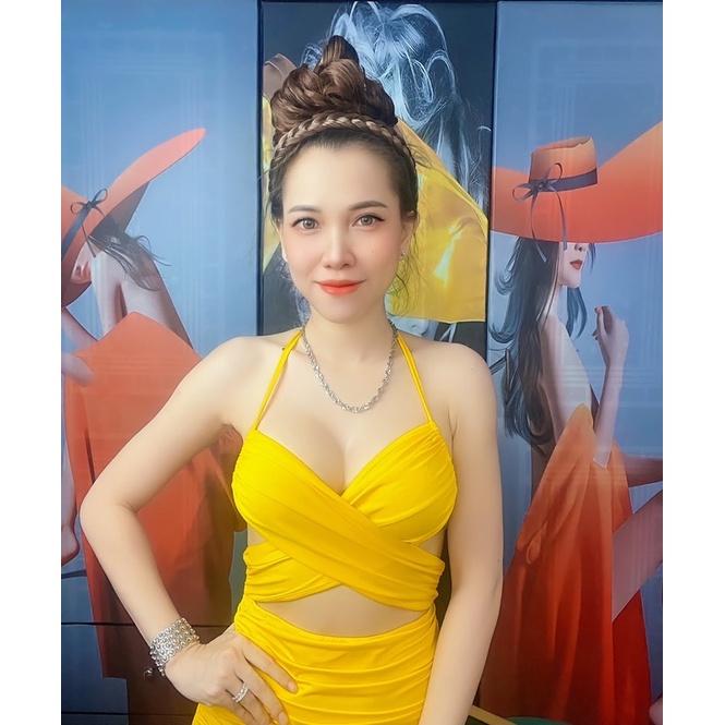 Đầm body thun co giãn, màu vàng tôn da, đẹp xuất sắc luôn ạ😍3.65