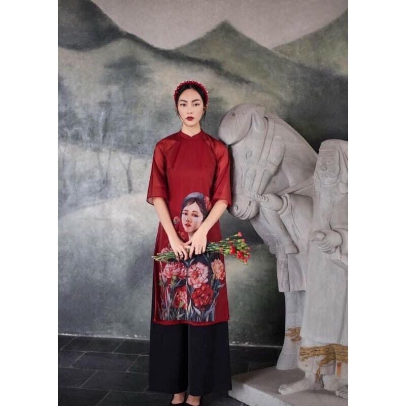 Áo dài cách tân cô gái kèm quần