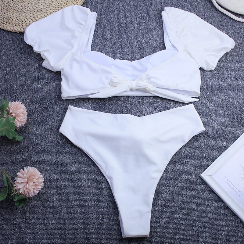 Bikini 2 mảnh tay bồng buộc nơ 2 màu đen-trắng