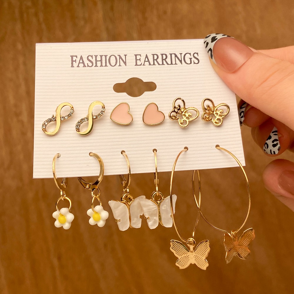 Bông Tai Hình Tròn Đính Ngọc Trai Hình Bướm Thời Trang Cho Nữ