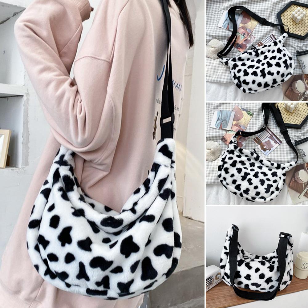 Túi Đeo Chéo Cỡ Lớn Họa Tiết Bò Sữa Độc Đáo