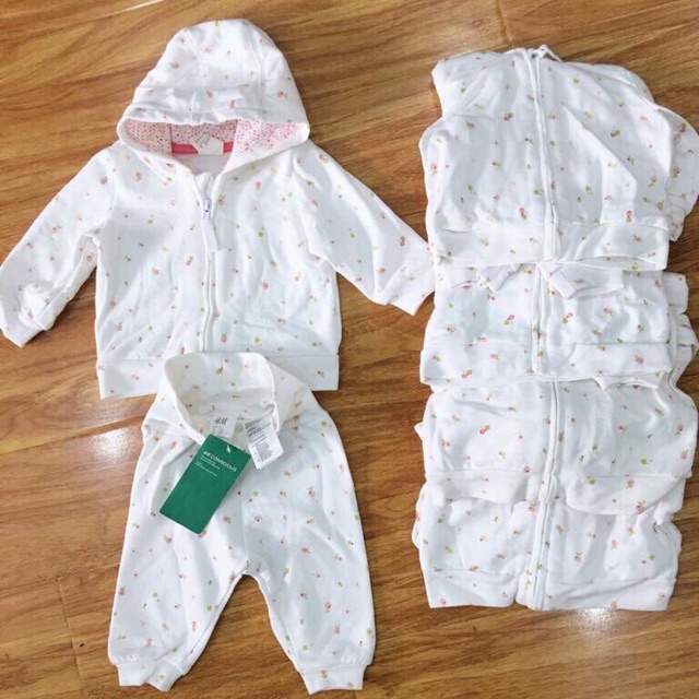 Bộ HM sơ sinh cực xịn đẹp