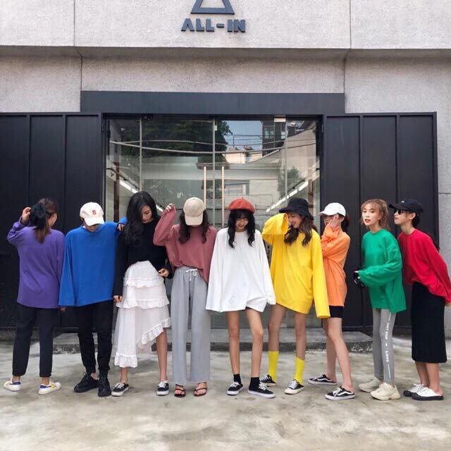 [𝐅𝐑𝐄𝐄𝐒𝐇𝐈𝐏 𝐓𝐔̛̀ 𝟐𝟎𝐊] ÁO THUN DÀI TAY MÀU PHONG CÁCH HÀN QUỐC  - TAY XUÔNG - UNISEX SIÊU NGẦU | BigBuy360 - bigbuy360.vn