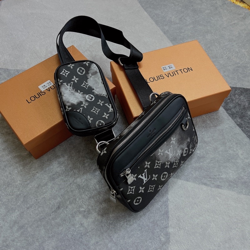 Louiss Vuittonn Damier Grapphite Size : 23 x 15 x 4 Hoạ Tiết: monogram Bên trong kèm logo -Mã code Full Box   - Túi vải