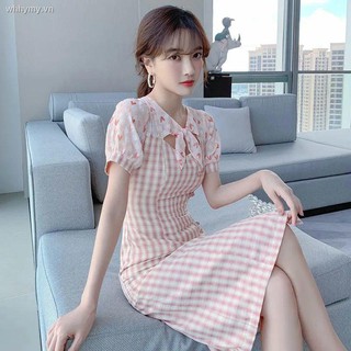 Đầm sườn xám cách tân họa tiết hoa thời trang cho nữ