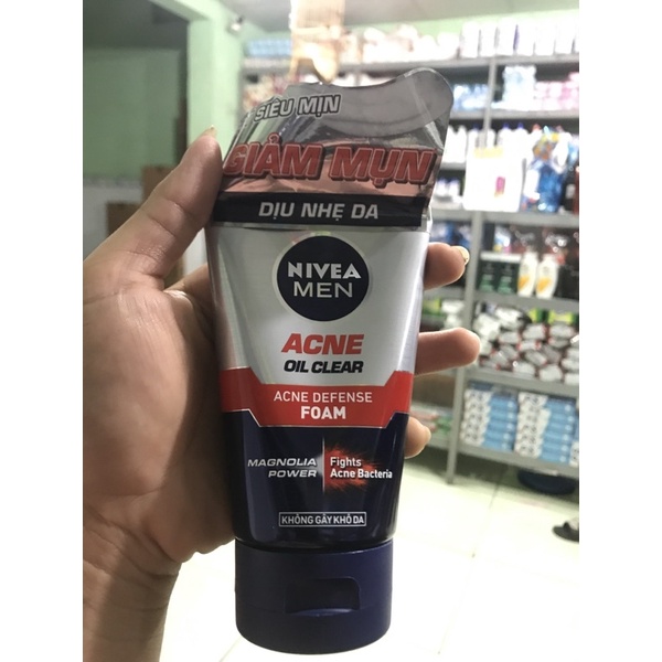 Sữa rửa mặt Nivea men ance oil clear chai 100g