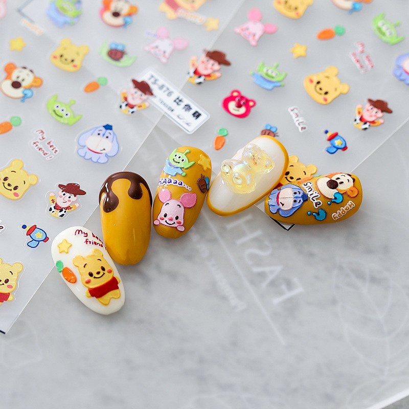 Miếng Dán Trang Trí Móng Tay Trong Suốt Họa Tiết Gấu Pooh / Heo / Hổ 5D TS-876