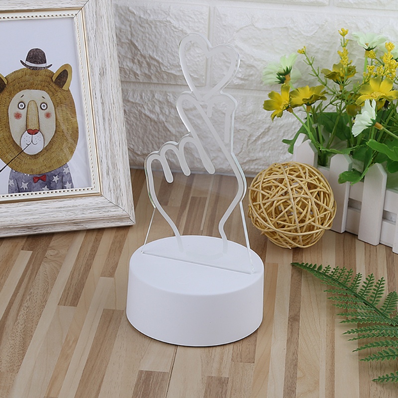 Đèn LED Chiếu Hình Ngón Tay Trái Tim 3D Thay Đổi 7 Màu Độc Đáo