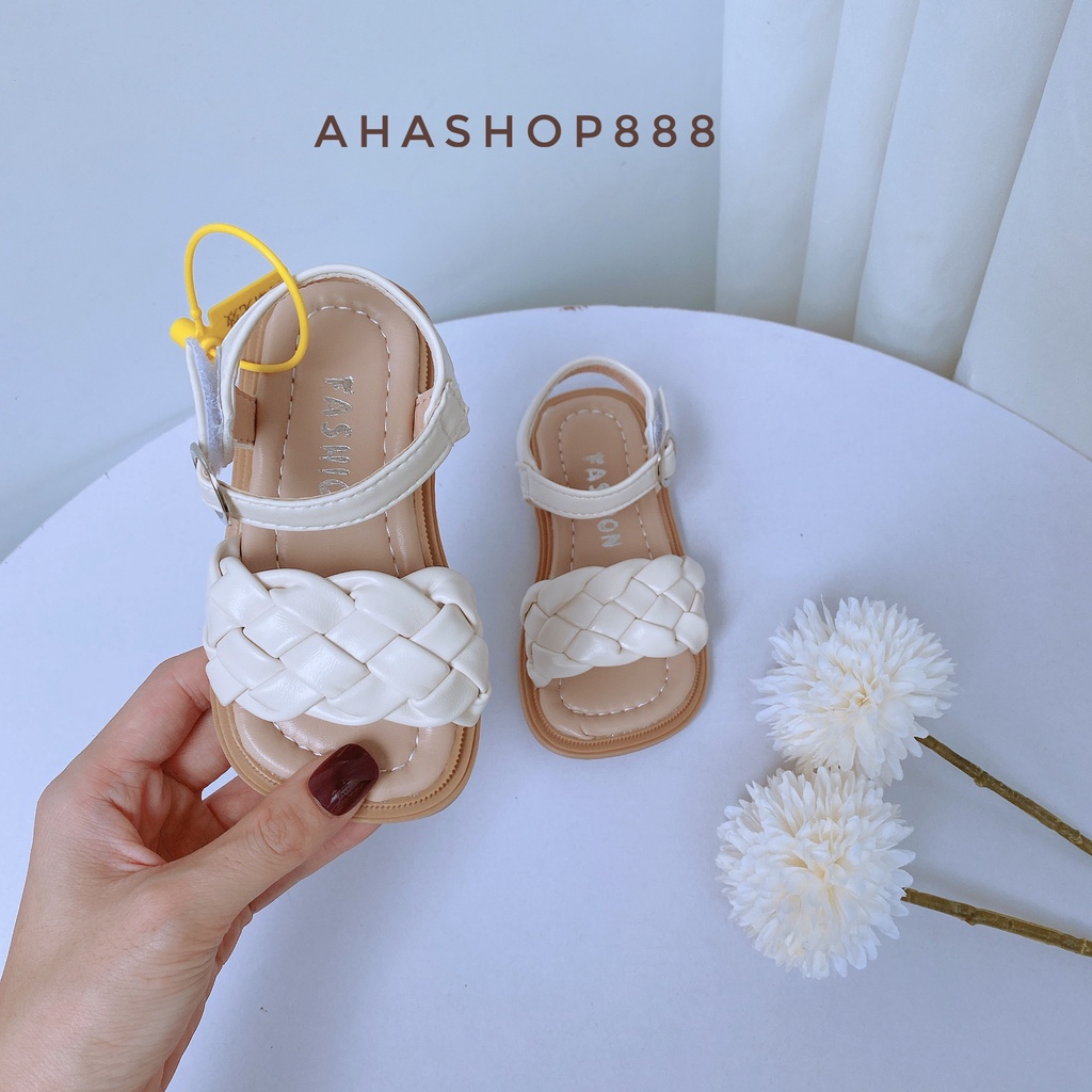 Lùi 1 sz Dép Sandal Quai Ngang Tết Đế Siêu Mềm Hàng Quảng Châu Chính Hãng Cho Bé Gái 1-3 Tuổi K136
