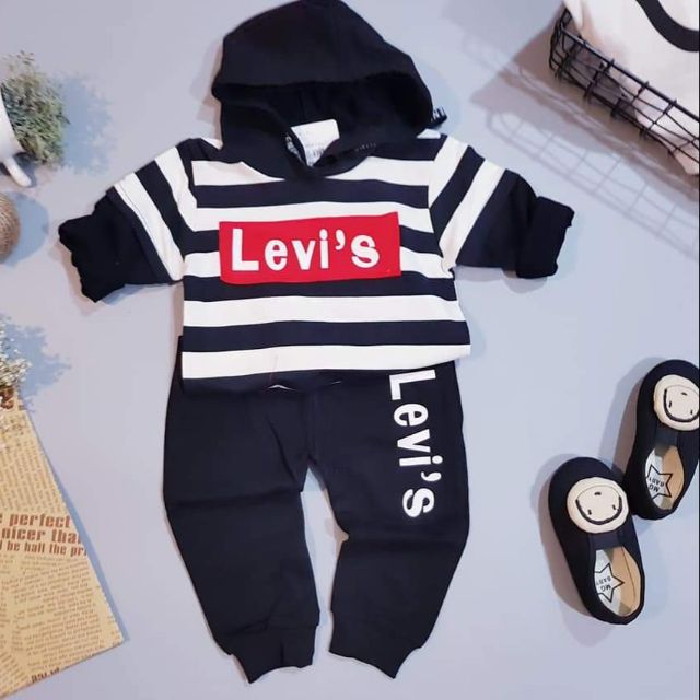 Bộ Levis quảng châu