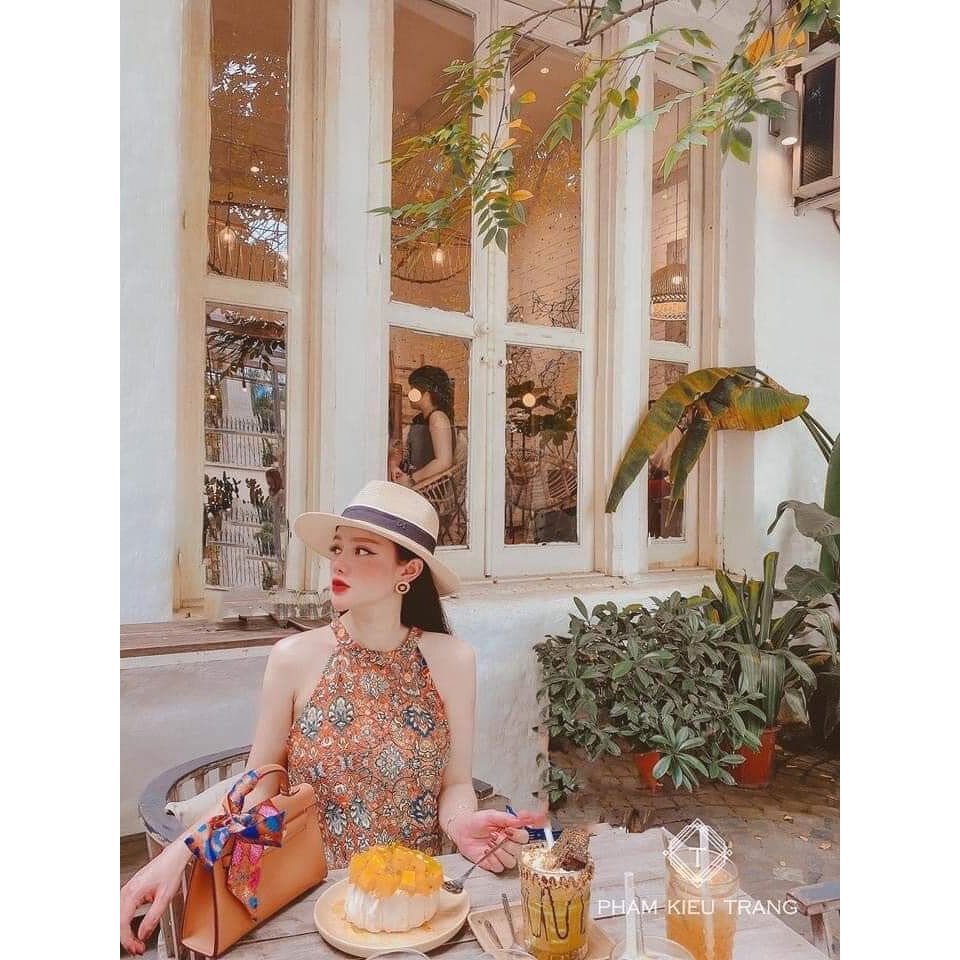 Váy yếm thổ cẩm đuôi cá đi biển xinhh