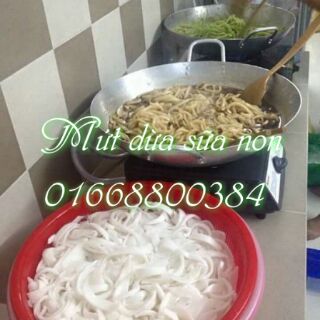 MỨT DỪA SỮA NON SIÊU MỀM