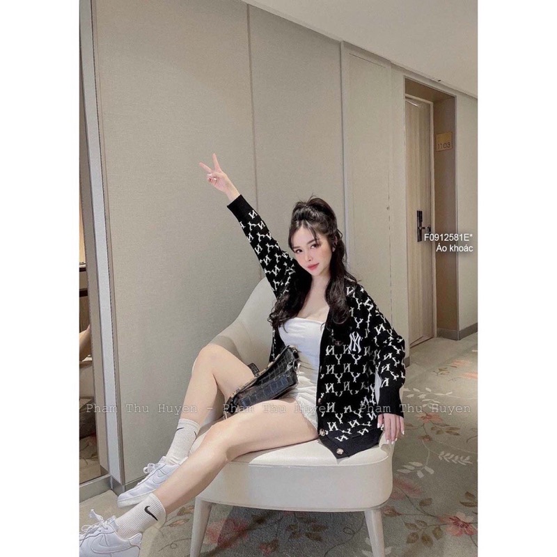 Áo khoác len NY ( không về xanh ) 0422