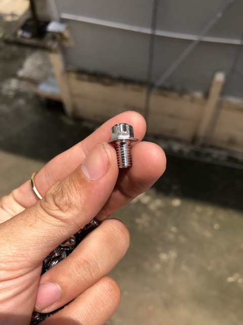 Ốc inox  salaya VN 6li1  phân - gắn carte