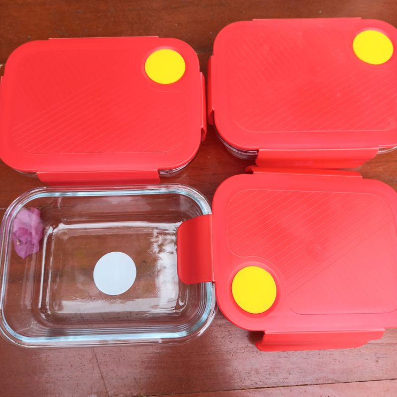 (XẢ KHO GIÁ SỐC) Hộp Thủy Tinh Chịu Nhiệt 640ml Nắp Đỏ - Nắp Gài Có Ron Chống Tràn - Hộp