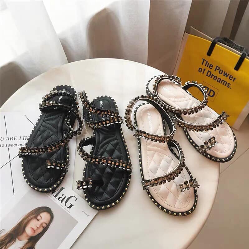 SALE SỐC : sandal gắn hạt 79k