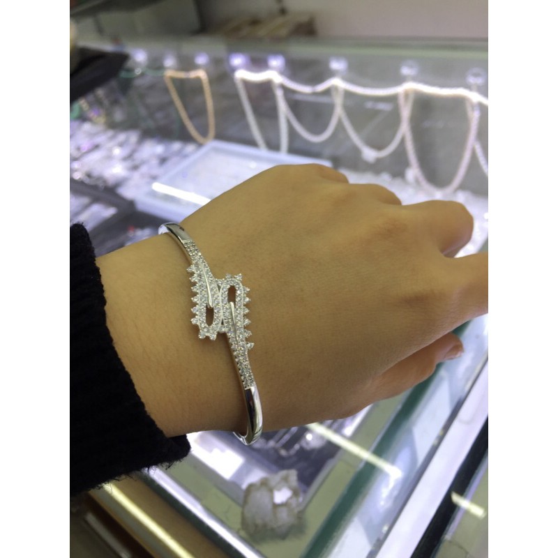 Vòng tay phối quả cầu bi đá nhân tạo bạc chuẩn