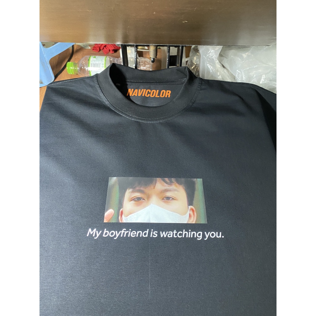 Áo Cotton in hình mắt người yêu theo yêu cầu | My girlfriend is watching you | Chất vải Cotton dày dặn Oversize nam nữ