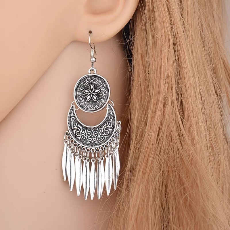 Khuyên tai bohemian dạng thả in hoa văn dân tộc - Maben