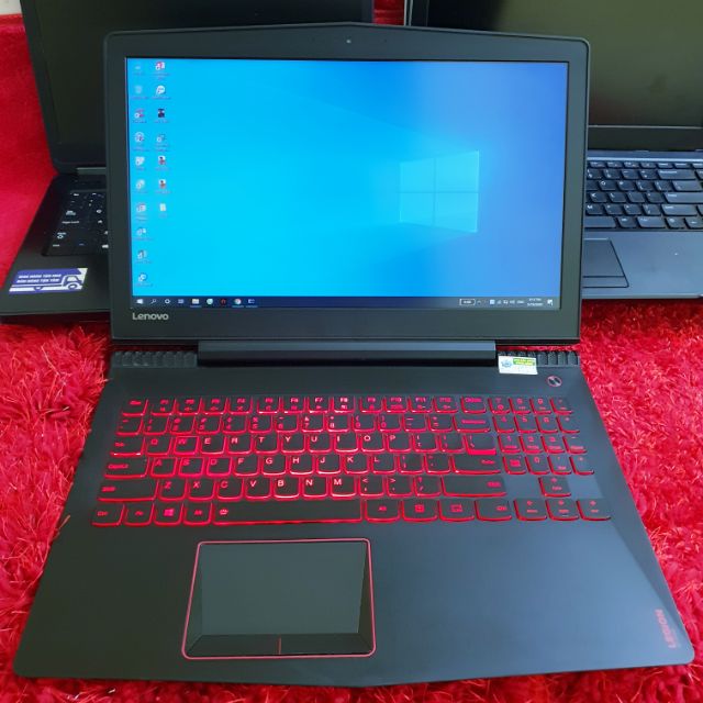 laptop chơi game giá rẻ nhất việt nam