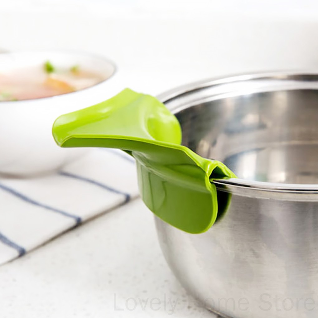 Phễu silicon chống tràn tiện lợi cho nhà bếp