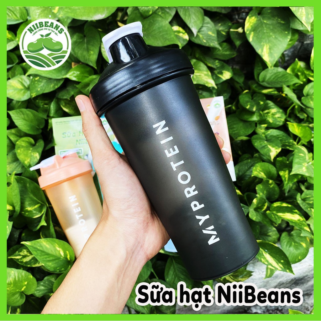 Bình lắc đựng nước thể thao My Protein 700ml